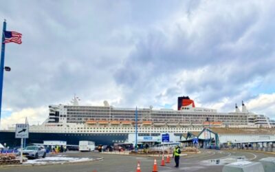 Boarding Queen Mary at Red Hook