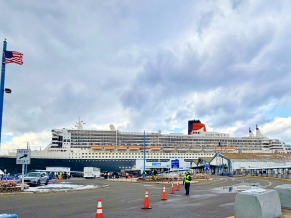 Boarding Queen Mary at Red Hook