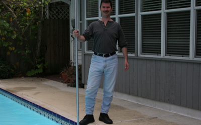 Ed Cleans the Pool